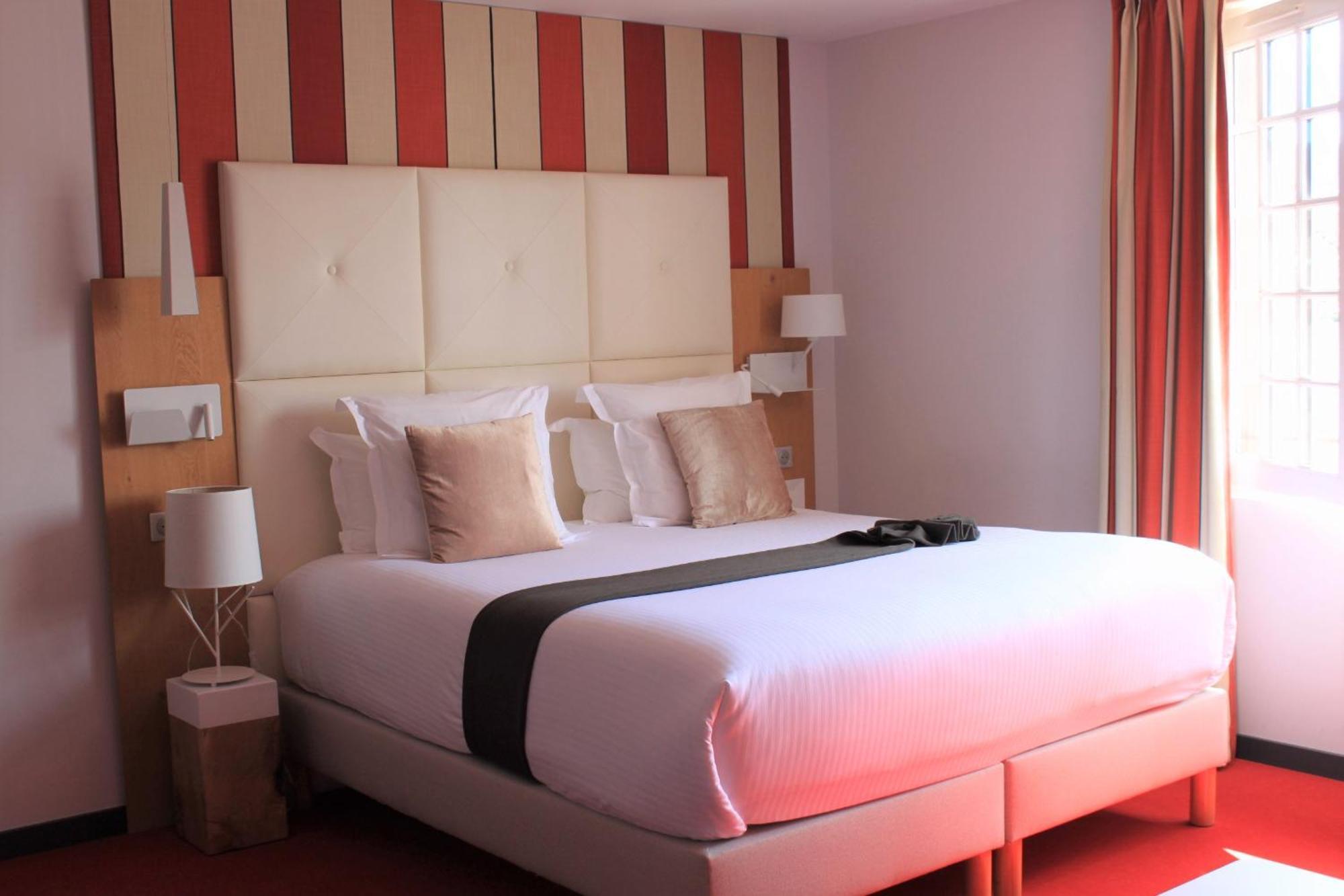Hotel Berria Hasparren Dış mekan fotoğraf