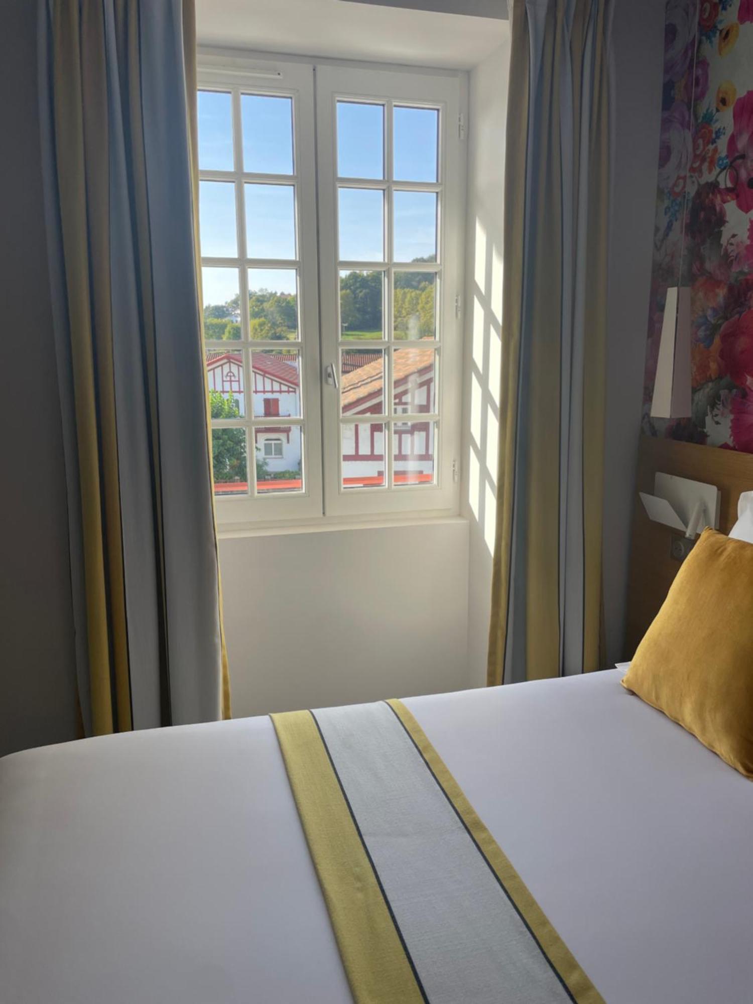 Hotel Berria Hasparren Dış mekan fotoğraf